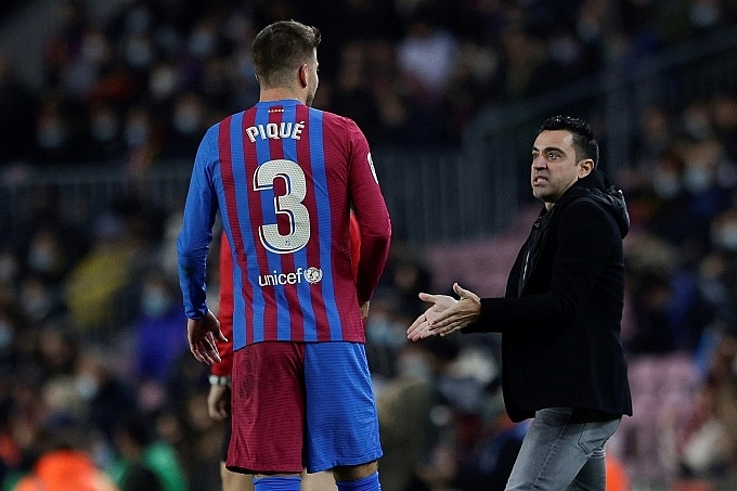 Pique từ chối đề nghị họp báo chia tay Barca Pique từ chối đề nghị họp báo chia tay Barca