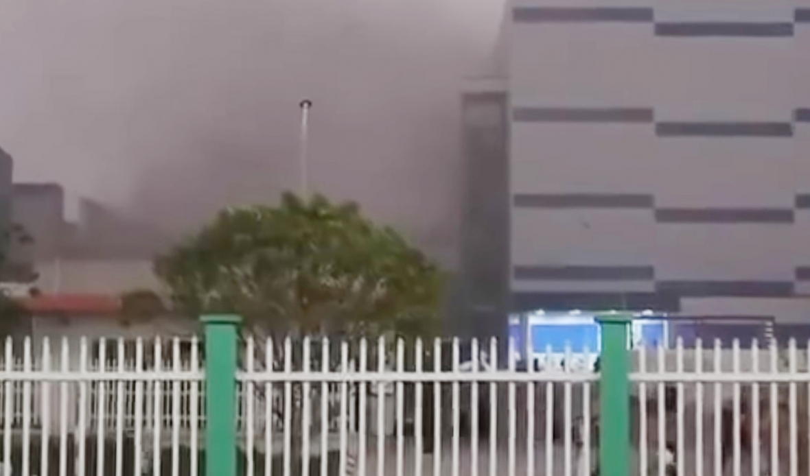 Kịp thời khống chế đám cháy ở Khu Công nghiệp Phú Hà Kịp thời khống chế đám cháy ở Khu Công nghiệp Phú Hà