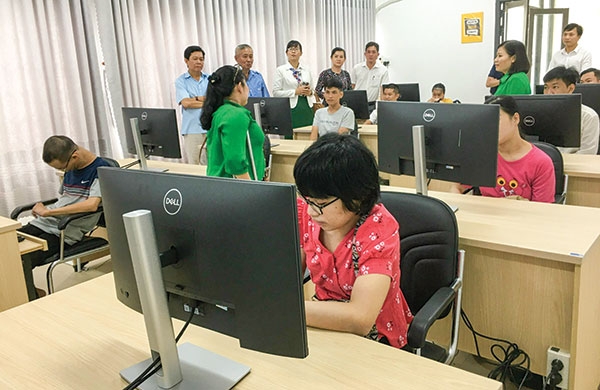 Hỗ trợ người khuyết tật học nghề, có việc làm ổn định