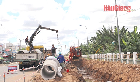 Thi đua giải ngân vốn đầu tư công chào mừng 20 năm thành lập tỉnh Hậu Giang Thi đua giải ngân vốn đầu tư công chào mừng 20 năm thành lập tỉnh Hậu Giang