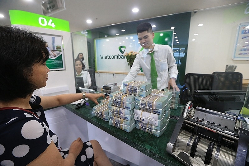 Tiền rẻ nhưng chưa chảy mạnh vào thị trường chứng khoán | DIỄN ĐÀN TÀI CHÍNH