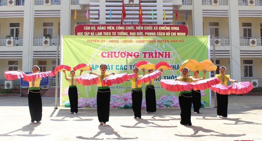 Phong trào văn nghệ quần chúng tại Vân Hồ Phong trào văn nghệ quần chúng tại Vân Hồ