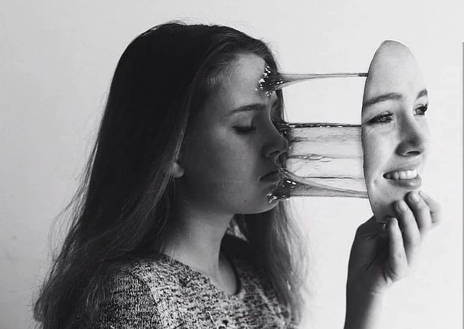 Gỡ bớt mặt nạ ra, và sống! Gỡ bớt mặt nạ ra, và sống!