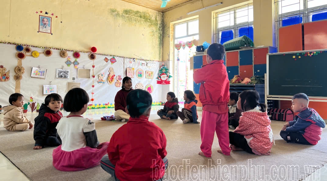 Điện Biên: Lớp học ghép đặc biệt ở Tả Khoa Pá Điện Biên: Lớp học ghép đặc biệt ở Tả Khoa Pá