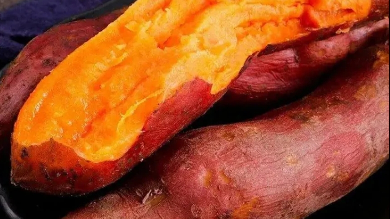 Mẹo thải độc sau những bữa ăn nhiều dầu mỡ ngày Tết