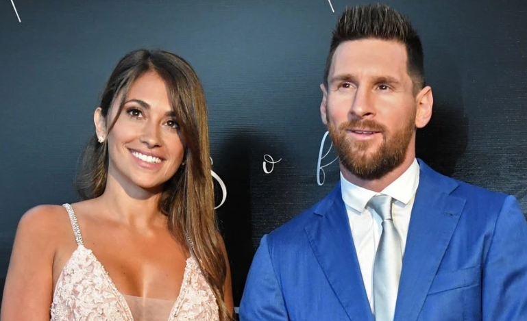 Vợ Messi phủ nhận mang bầu lần thứ tư Vợ Messi phủ nhận mang bầu lần thứ tư