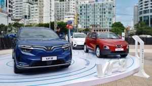 Đề xuất miễn lệ phí trước bạ cho ô tô điện tới tháng 2/2027