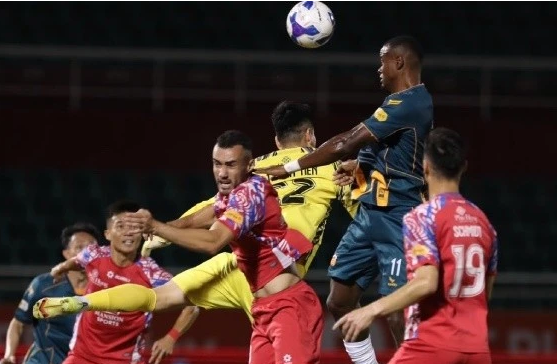 Hoàng Anh Gia Lai thua sốc CLB TPHCM Hoàng Anh Gia Lai thua sốc CLB TPHCM