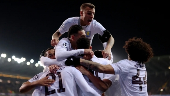 Aston Villa thắng vang dội trên đất Bỉ