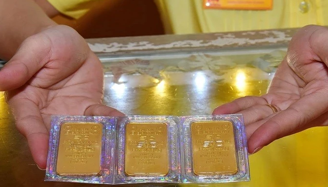 Giá vàng cuối tuần 9/3 đồng loạt giảm nhẹ