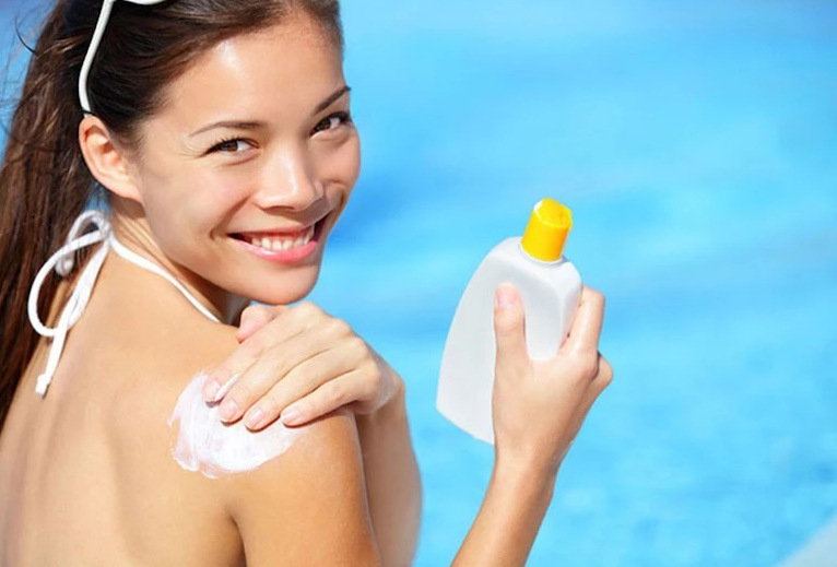 Khi nào có thể không dùng kem chống nắng? Khi nào có thể không dùng kem chống nắng?