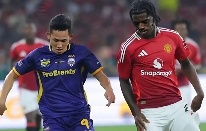 Tuyển All Stars ASEAN thắng sốc Man United