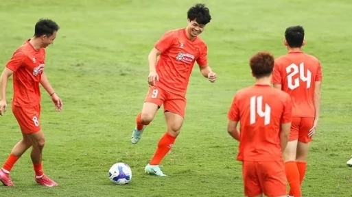 Công Phượng quyết hạ Malaysia ở giải châu Á