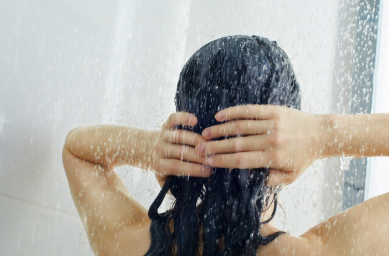 Những điều kiêng kỵ khi tắm vào mùa hè Những điều kiêng kỵ khi tắm vào mùa hè