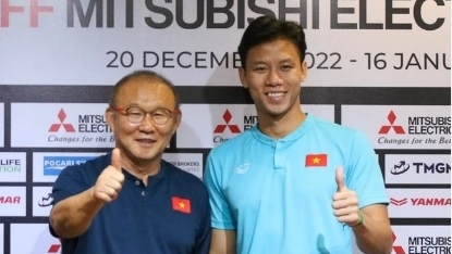 Quế Ngọc Hải có cơ hội tái hợp HLV Park Hang Seo