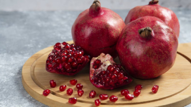 Giảm nguy cơ ung thư nhờ ăn... lựu Giảm nguy cơ ung thư nhờ ăn... lựu