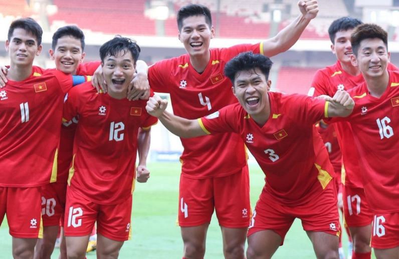 Phó Tổng thống Indonesia dự đoán đội nhà thắng đậm U23 Việt Nam Phó Tổng thống Indonesia dự đoán đội nhà thắng đậm U23 Việt Nam