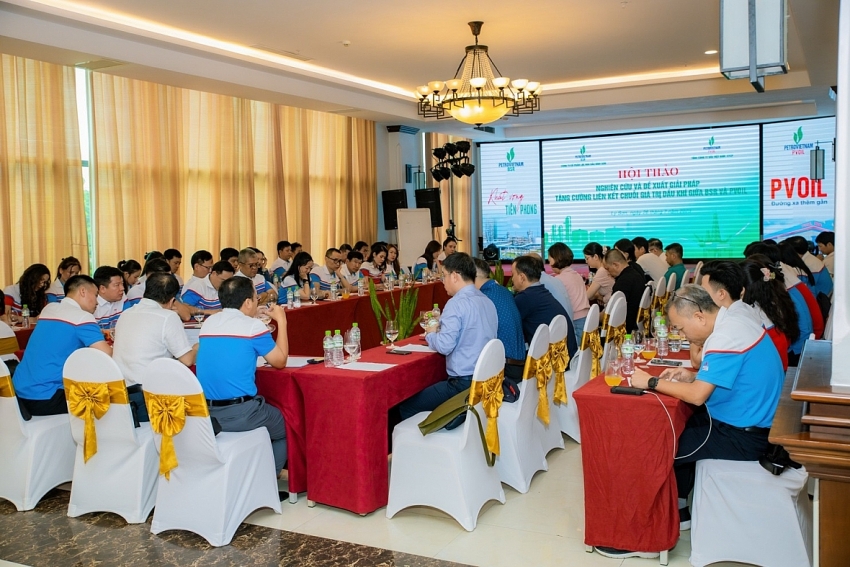 BSR xuất bán sản phẩm dầu DO sang thị trường Lào