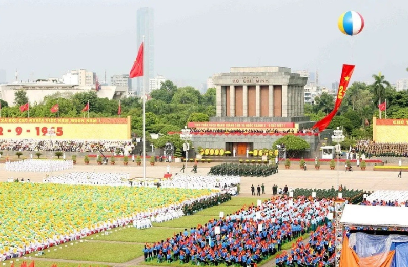 Tổ chức ‘Chương trình nghệ thuật đặc biệt’ và ‘Diễu hành, xếp hình nghệ thuật’ dịp 2/9 Tổ chức ‘Chương trình nghệ thuật đặc biệt’ và ‘Diễu hành, xếp hình nghệ thuật’ dịp 2/9