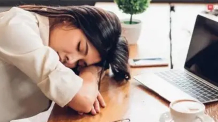 Mệt mỏi hơn sau giấc ngủ trưa, tại sao?
