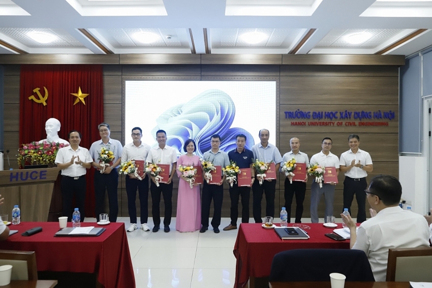 Trường Đại học Xây dựng Hà Nội: Bổ nhiệm Phó Viện trưởng Viện Địa kỹ thuật và Công trình, ra mắt các nhóm chuyên môn Trường Đại học Xây dựng Hà Nội: Bổ nhiệm Phó Viện trưởng Viện Địa kỹ thuật và Công trình, ra mắt các nhóm chuyên môn