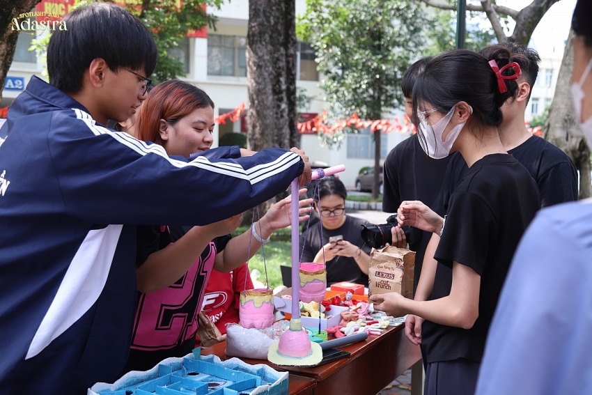 Không gian photo booth độc bản mang đậm dấu ấn Spotlight 2025 - Adastra Không gian photo booth độc bản mang đậm dấu ấn Spotlight 2025 - Adastra