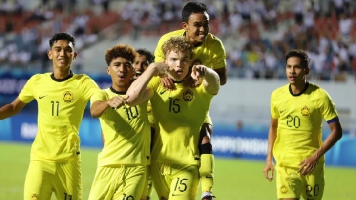 Hết cửa dự World Cup, Indonesia bị Malaysia vượt mặt