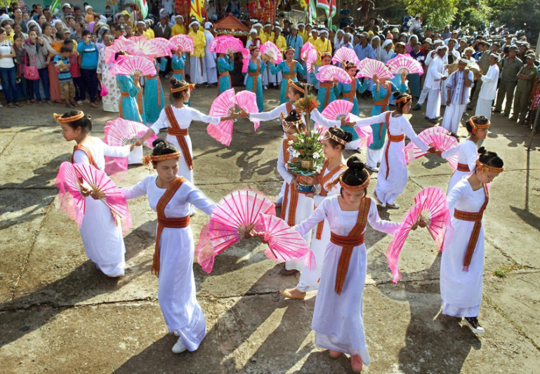 Rộn ràng lễ hội Katê của đồng bào Chăm Lâm Đồng Rộn ràng lễ hội Katê của đồng bào Chăm Lâm Đồng