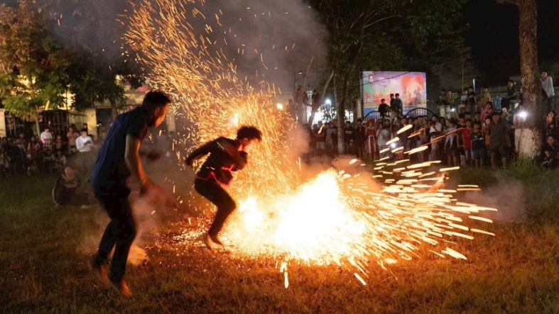 Tuyên Quang lần đầu tổ chức Lễ hội Nhảy lửa, tôn vinh nét văn hóa Pà Thẻn