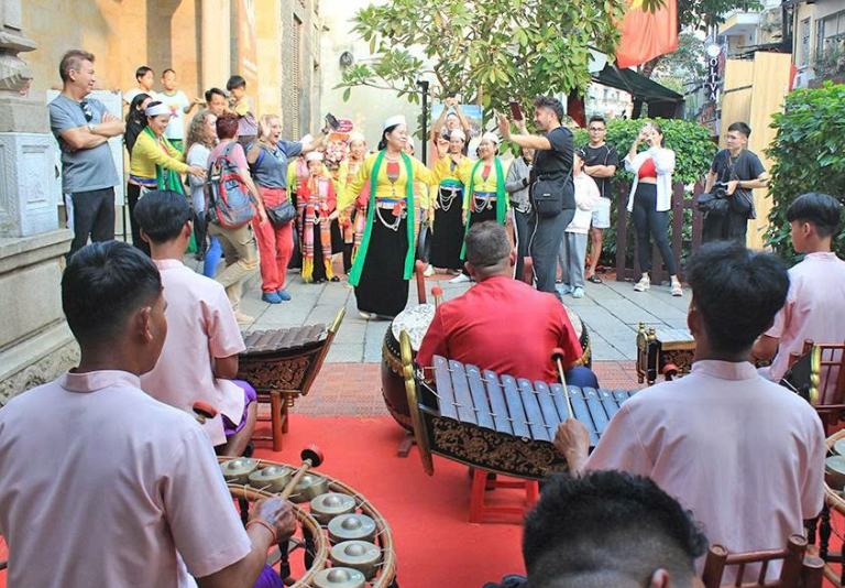 Du lịch Việt Nam đón gần 21,2 triệu khách quốc tế trong năm 2025 Du lịch Việt Nam đón gần 21,2 triệu khách quốc tế trong năm 2025