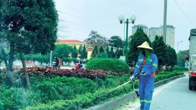 Đấu thầu vệ sinh môi trường tại Hà Nội: Điểm danh các chủ đầu tư chậm trễ