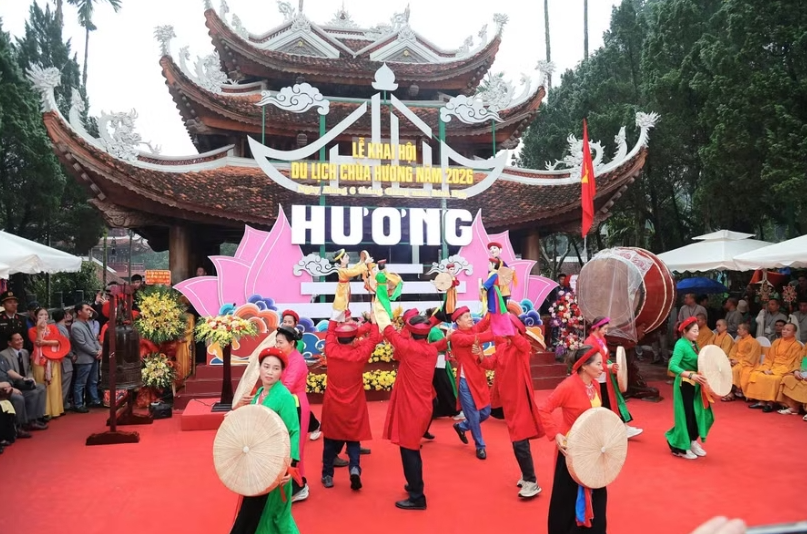 Đánh thức mỏ vàng lễ hội cho kinh tế du lịch Đánh thức mỏ vàng lễ hội cho kinh tế du lịch