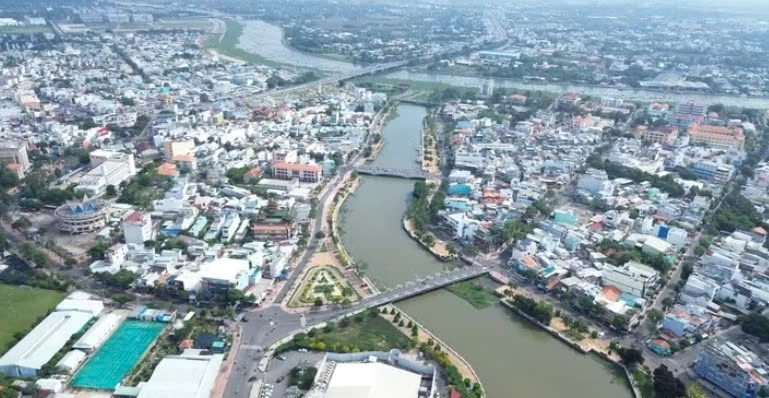 Tây Ninh: Đấu giá trạm xăng dầu và hơn 4.500 m2 đất tại phường Tân An với giá khởi điểm 31 tỷ đồng