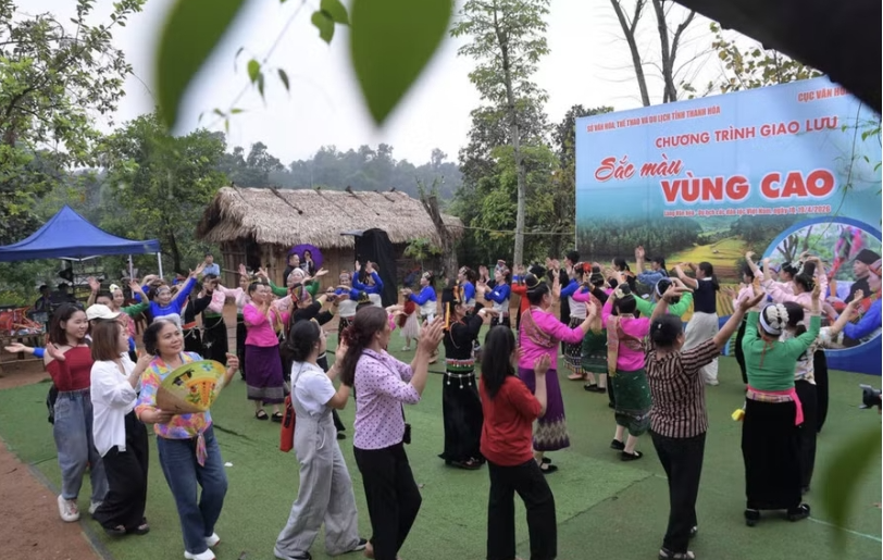 Trải nghiệm chợ phiên Tây Bắc ở Hà Nội dịp 30/4