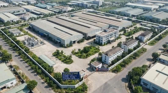 Đấu giá quyền sử dụng 71.300 m² đất và nhà xưởng tại KCN Phước Đông, Tây Ninh Đấu giá quyền sử dụng 71.300 m² đất và nhà xưởng tại KCN Phước Đông, Tây Ninh