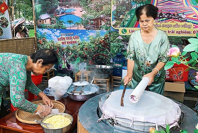 Cần Thơ định vị "Ẩm thực Tây Đô" thành sản phẩm du lịch đặc trưng Cần Thơ định vị "Ẩm thực Tây Đô" thành sản phẩm du lịch đặc trưng