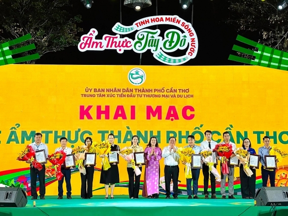 Cần Thơ định vị "Ẩm thực Tây Đô" thành sản phẩm du lịch đặc trưng
