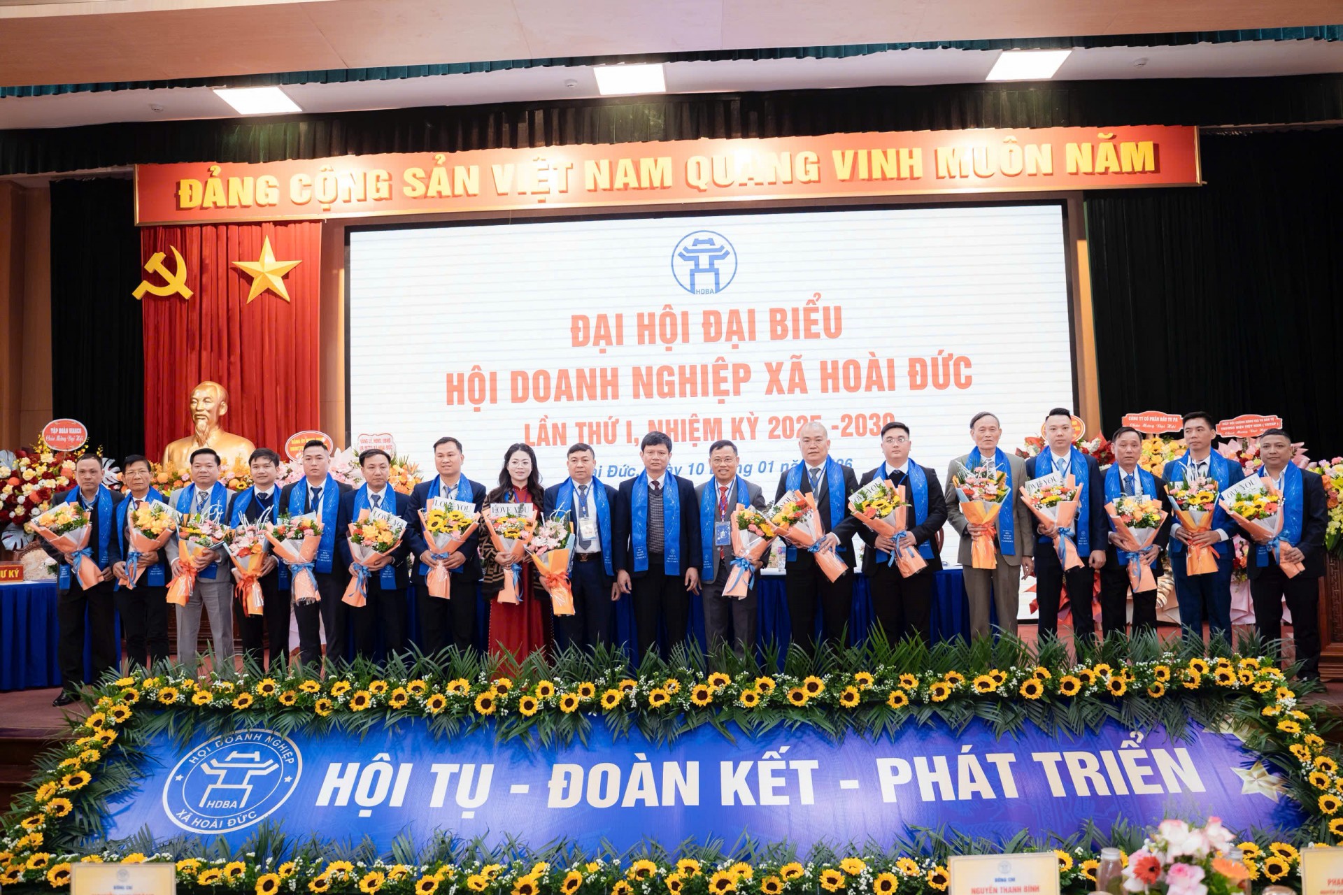 Đại hội Hội doanh nghiệp xã Hoài Đức lần thứ nhất: Dấu mốc hình thành tổ chức đại diện cộng đồng doanh nghiệp địa phương Đại hội Hội doanh nghiệp xã Hoài Đức lần thứ nhất: Dấu mốc hình thành tổ chức đại diện cộng đồng doanh nghiệp địa phương