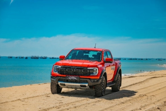 Ford Việt Nam đạt kỷ lục bán hàng 2025, vinh dự nhận Bằng khen của Thủ Tướng