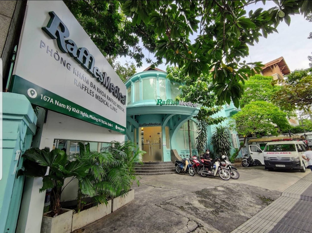 Phí khám bệnh cao ngất ngưởng chất lượng Phòng khám Raffles Medical thế nào