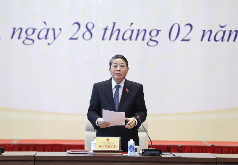 Bộ trưởng Nguyễn Hồng Diên: Bộ Công Thương tập trung 7 giải pháp trọng tâm quản lý Nhà nước về xăng dầu Bộ trưởng Nguyễn Hồng Diên: Bộ Công Thương tập trung 7 giải pháp trọng tâm quản lý Nhà nước về xăng dầu