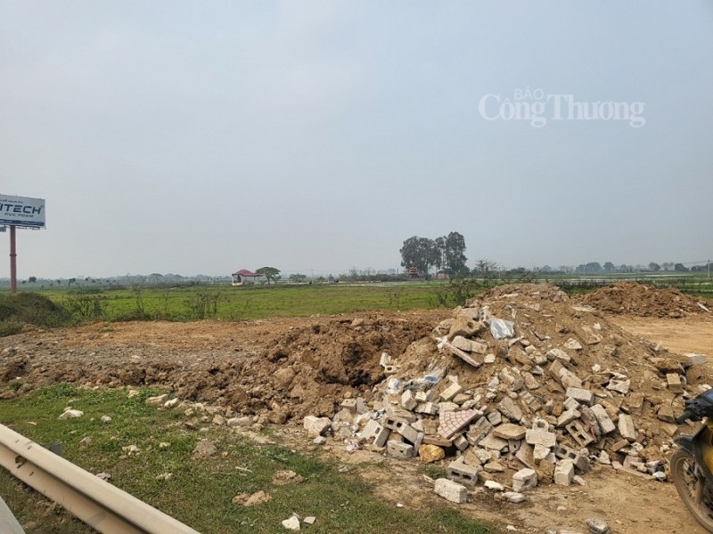 Thanh Hóa: Cần làm rõ cá nhân, tập thể san lấp trái phép hàng nghìn m2 trên đất nông nghiệp Thanh Hóa: Cần làm rõ cá nhân, tập thể san lấp trái phép hàng nghìn m2 trên đất nông nghiệp