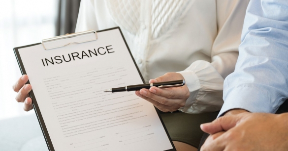 Xử lý kiện tụng bán bảo hiểm qua ngân hàng