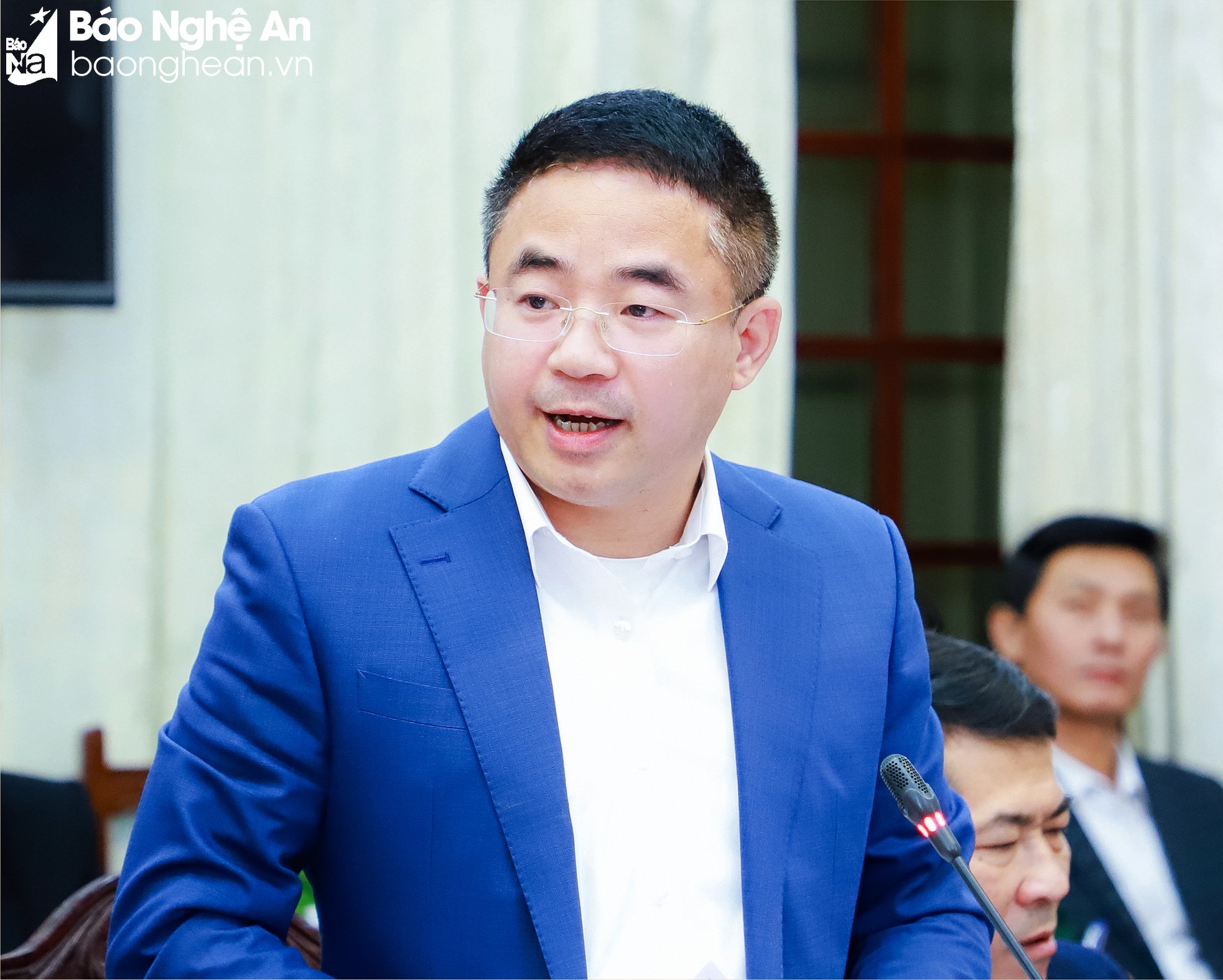 Thống nhất chuyển sinh hoạt tổ đối với 2 đại biểu HĐND tỉnh Nghệ An Thống nhất chuyển sinh hoạt tổ đối với 2 đại biểu HĐND tỉnh Nghệ An ảnh 3