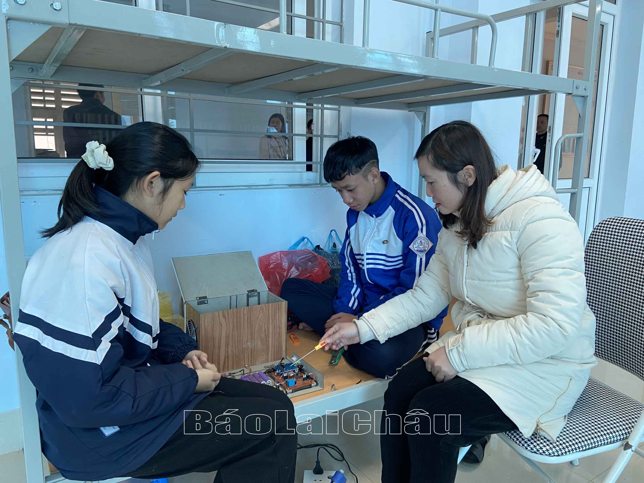 Khơi dậy ý tưởng sáng tạo và làm chủ kiến thức của học sinh