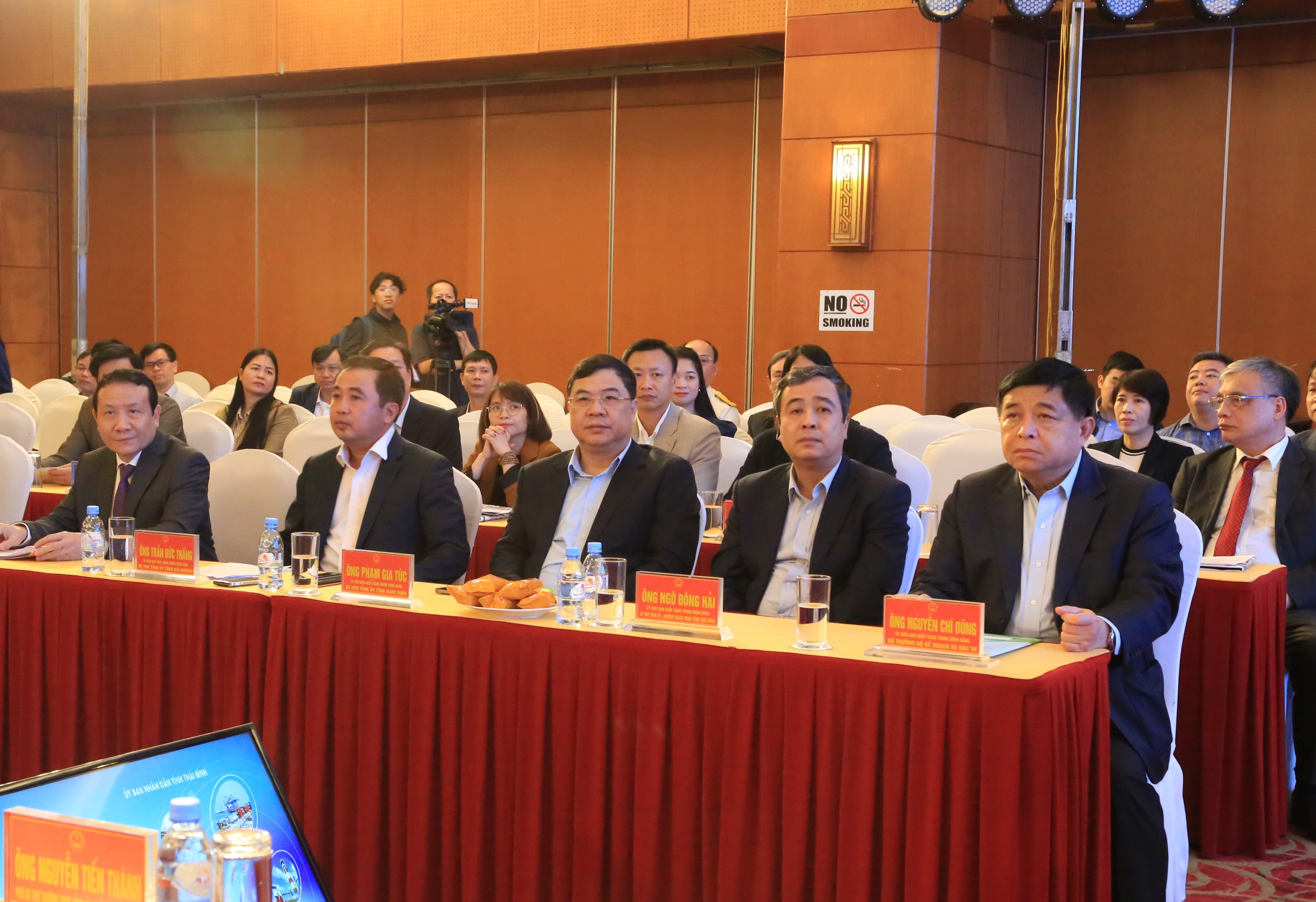 Thúc đẩy liên kết vùng trong phát triển kinh tế - xã hội đồng bằng sông Hồng