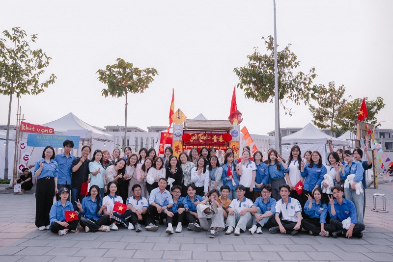 Chung kết Sinh viên Thanh lịch FBU 2025: Rực rỡ tài năng, thăng hoa cảm xúc