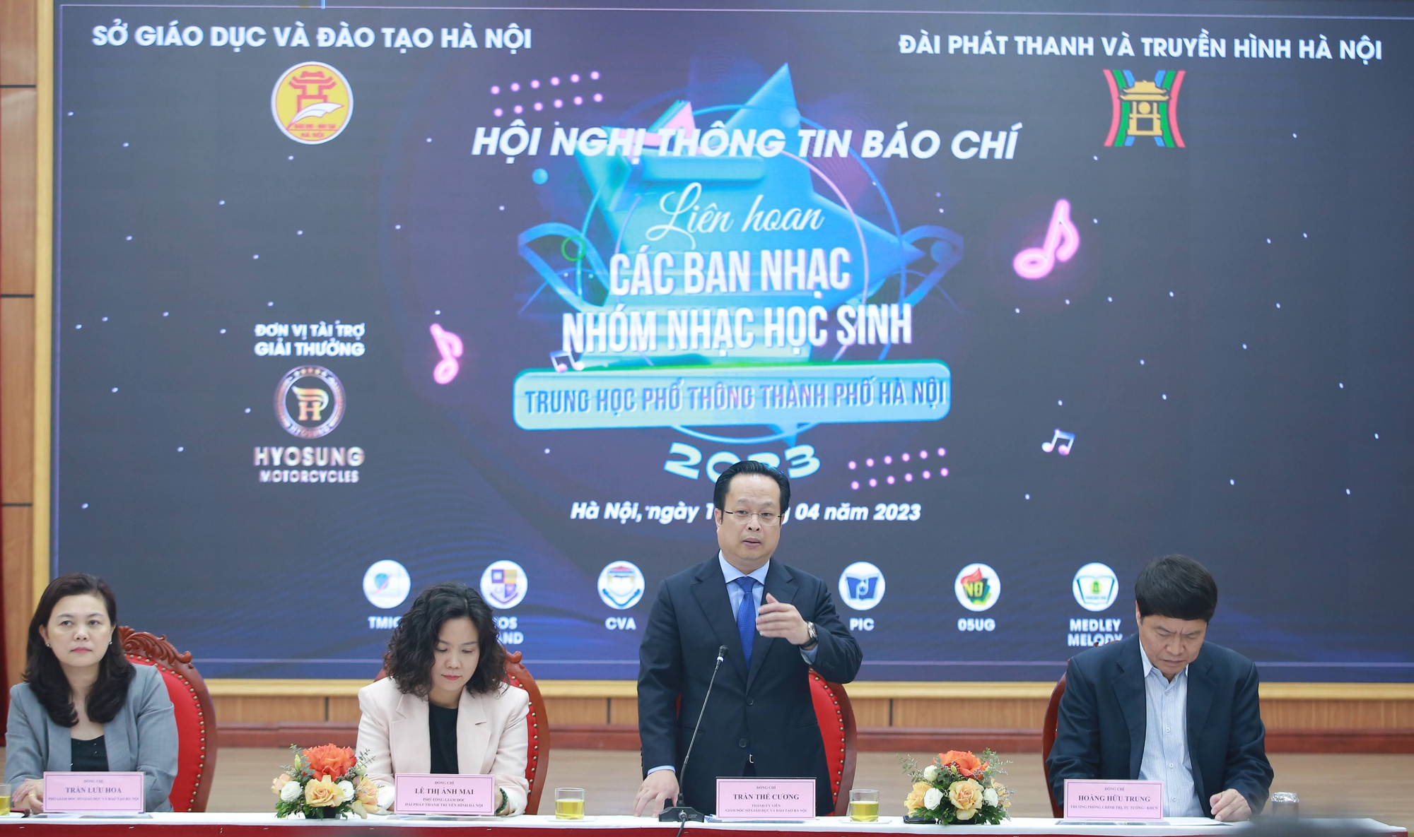 Giám đốc Sở GD-ĐT Hà Nội: 'Có thể tìm ra một ban nhạc THPT thì quá tốt' - Ảnh 2.