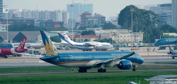 Vì sao cổ phiếu Vietnam Airlines, Hải Phát, LDG... bị đưa vào kiểm soát?
