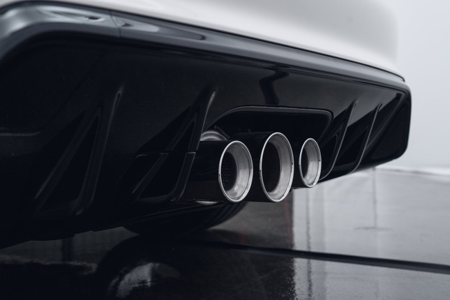 Cường 'đô la' bổ sung Honda Civic Type R 2023 vào bộ sưu tập Cường 'đô la' bổ sung Honda Civic Type R 2023 vào bộ sưu tập ảnh 3